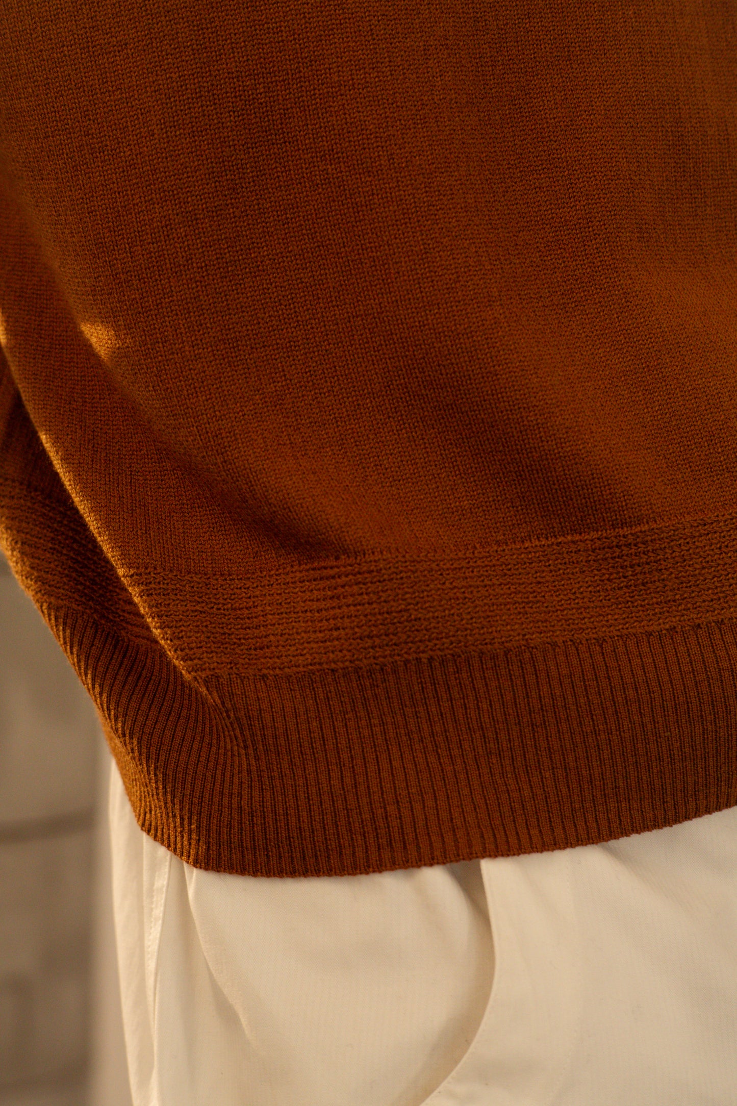 Merino Wool Tobacco Contrast Pull over